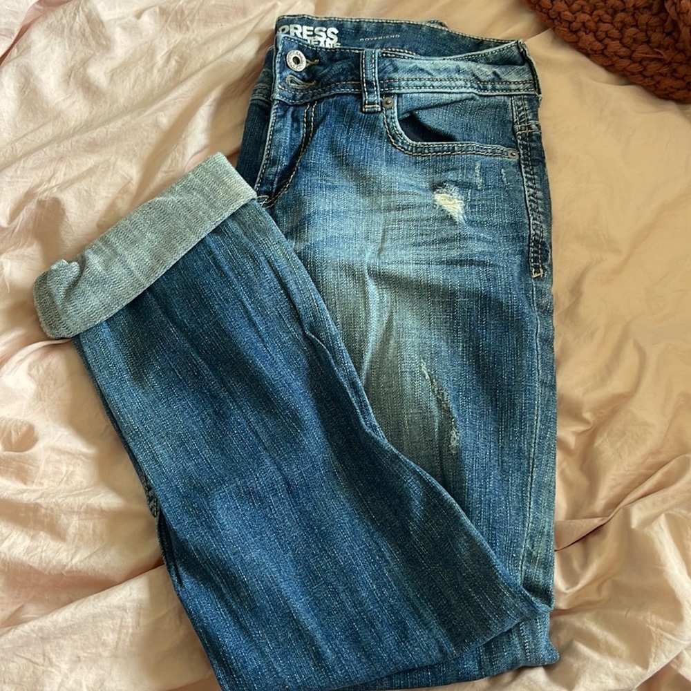 Express Boyfriend Jeans: size 2